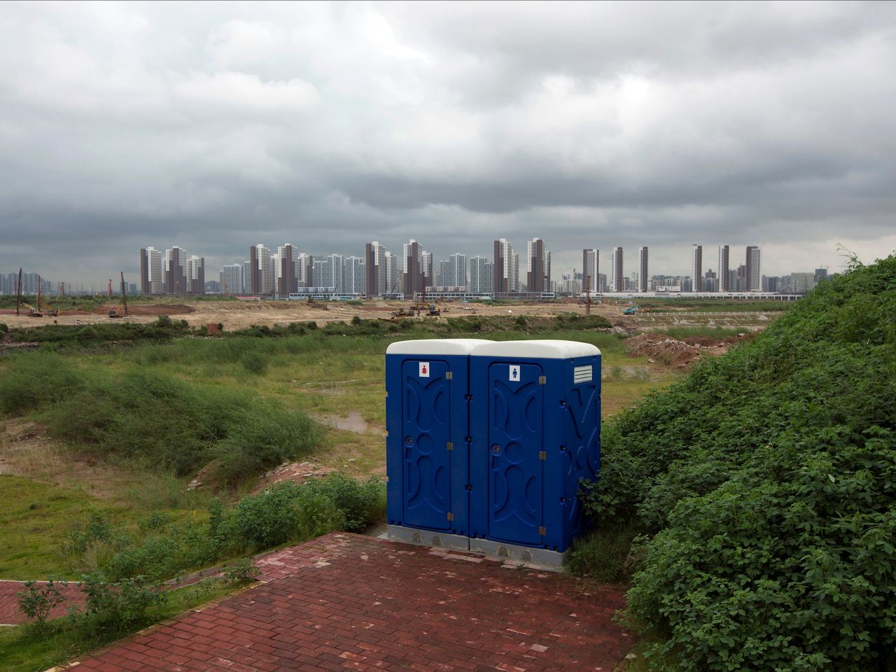 china-is-investing-290-billion-to-kickstart-a-toilet-revolution