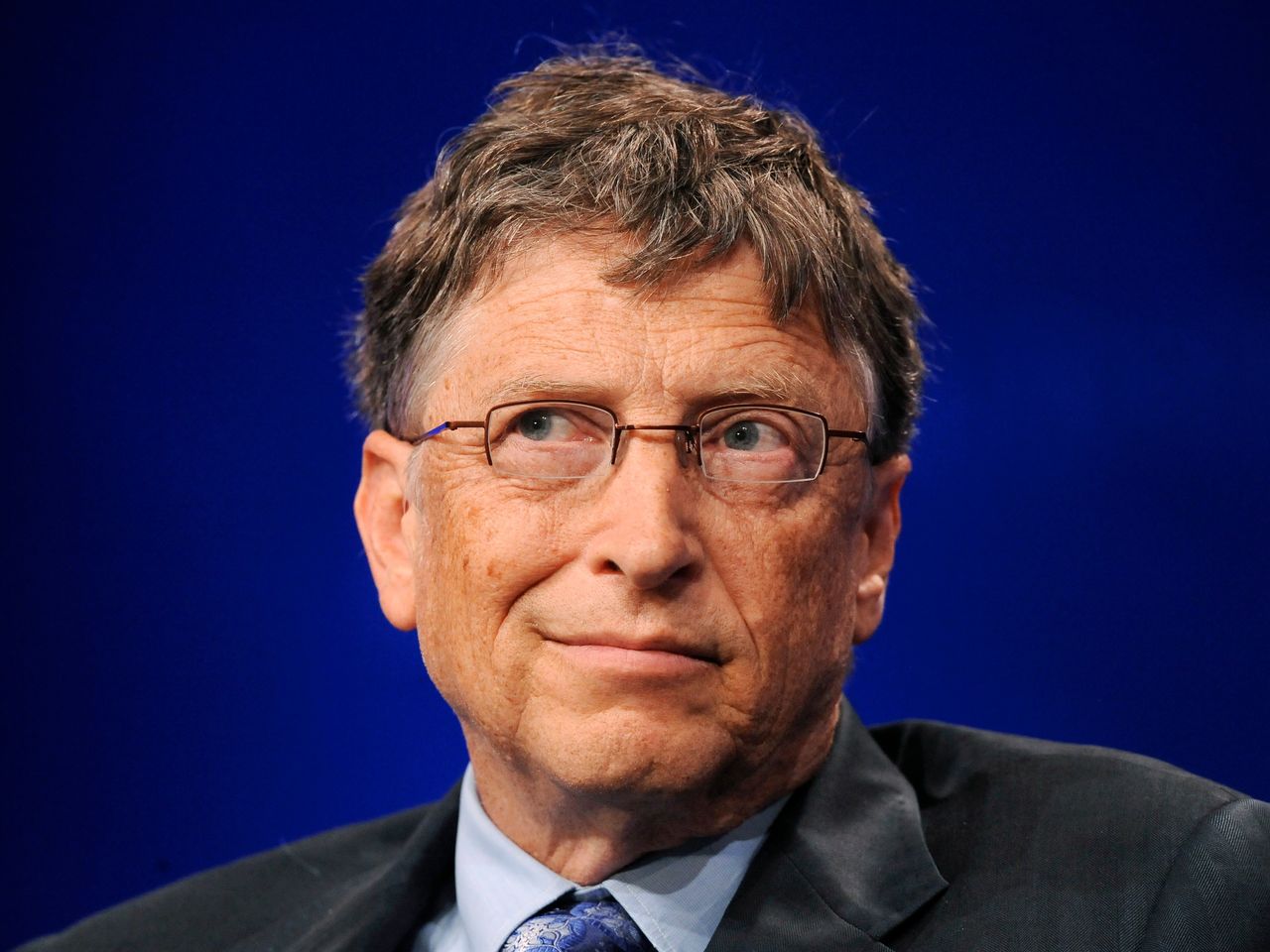 bill-gates-says-its-too-early-for-basic-income-but-over-time-countries-will-be-rich-enough