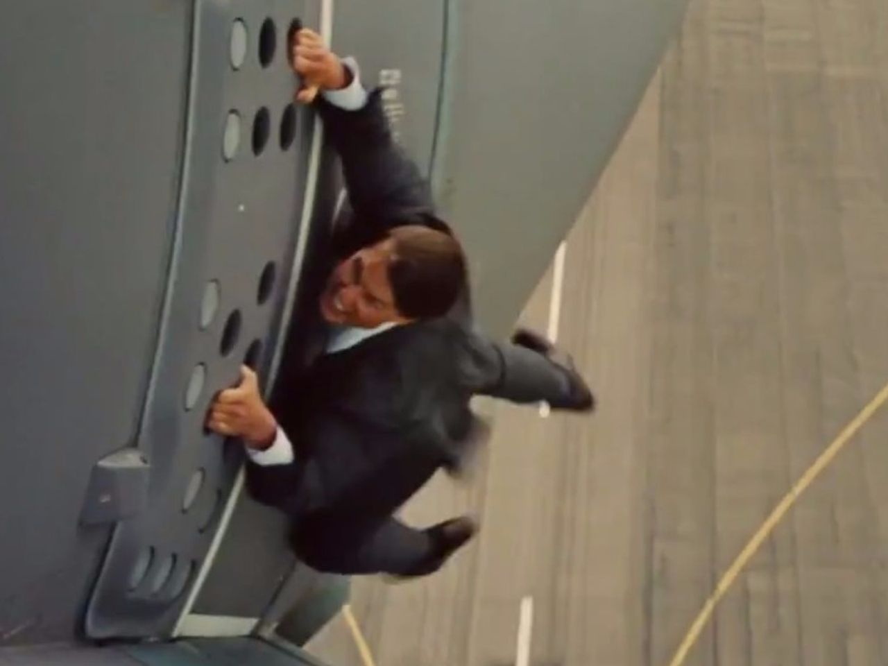 tom-cruise-has-been-training-for-an-epic-mission-impossible-6-sequence-for-a-year
