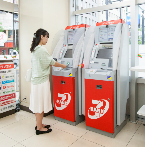 セブン銀行店内ATM-1