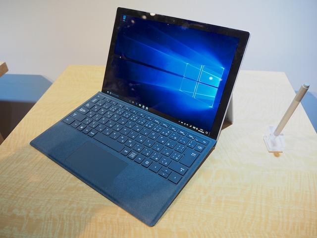Microsoft Surface Pro 純正キーボード タイプカバー Model:1709 No86 