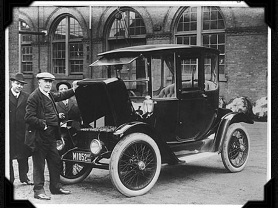 かつて電気自動車が主流の時代があった —— 写真で振り返る120年の歩み