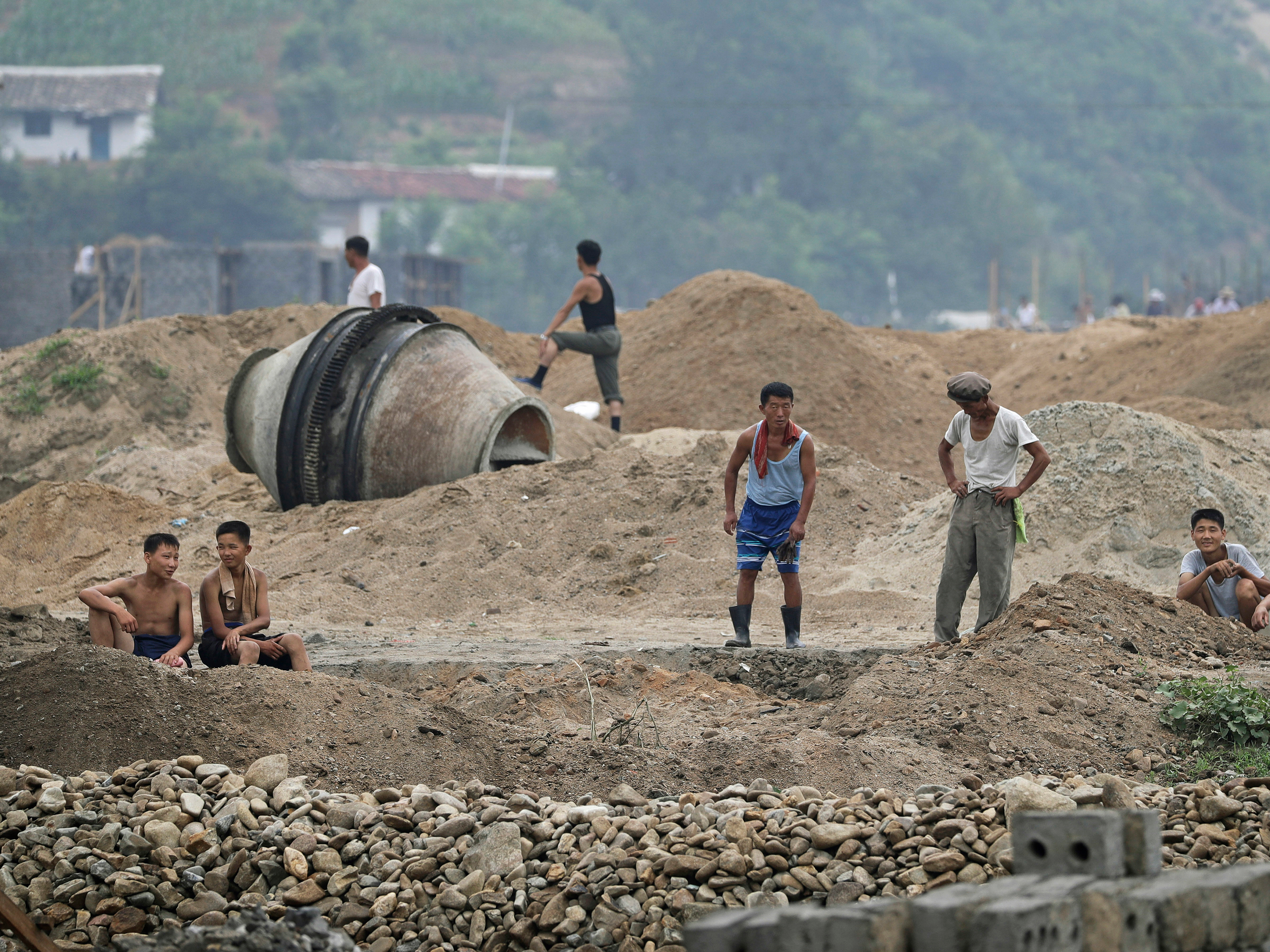 北朝鮮の建築現場