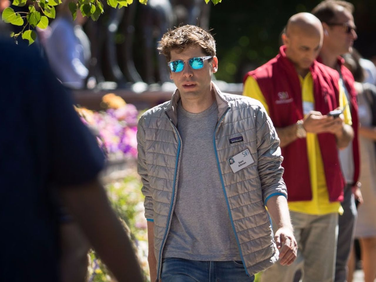 one-of-the-biggest-vcs-in-silicon-valley-is-launching-an-experiment-that-will-give-3000-people-free-money-until-2022