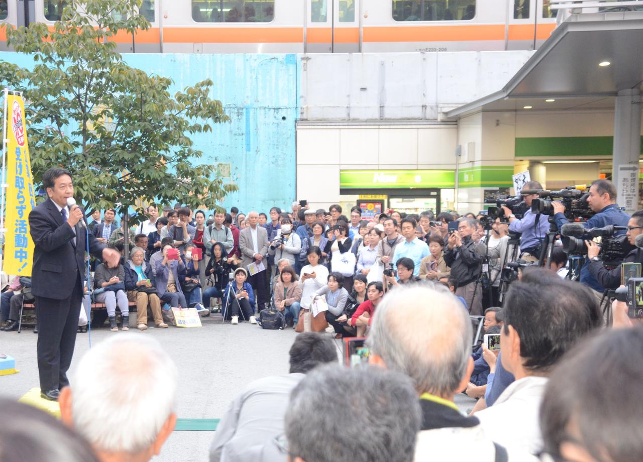 枝野氏の街頭演説