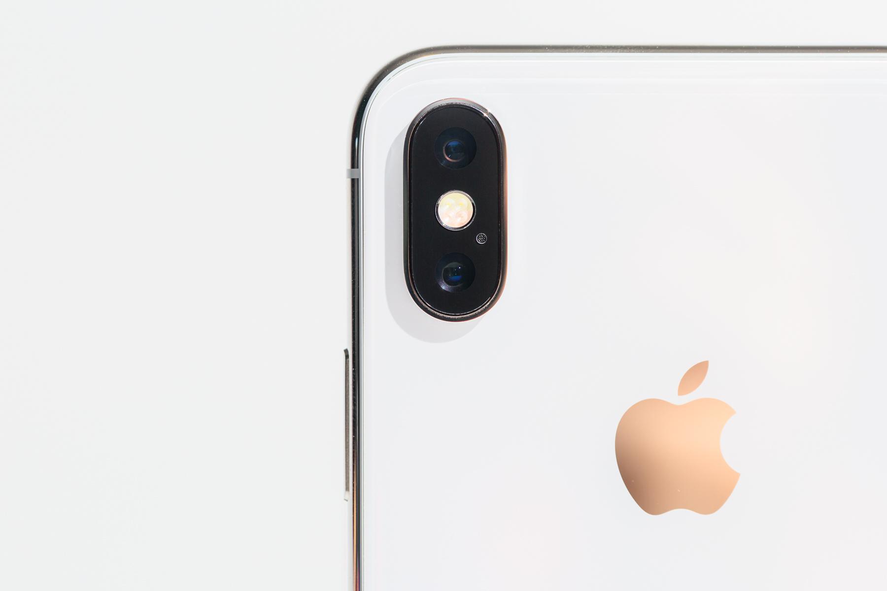 iPhone 8かiPhone Xか —— 結果は明らかだが、もう一度比べてみた
