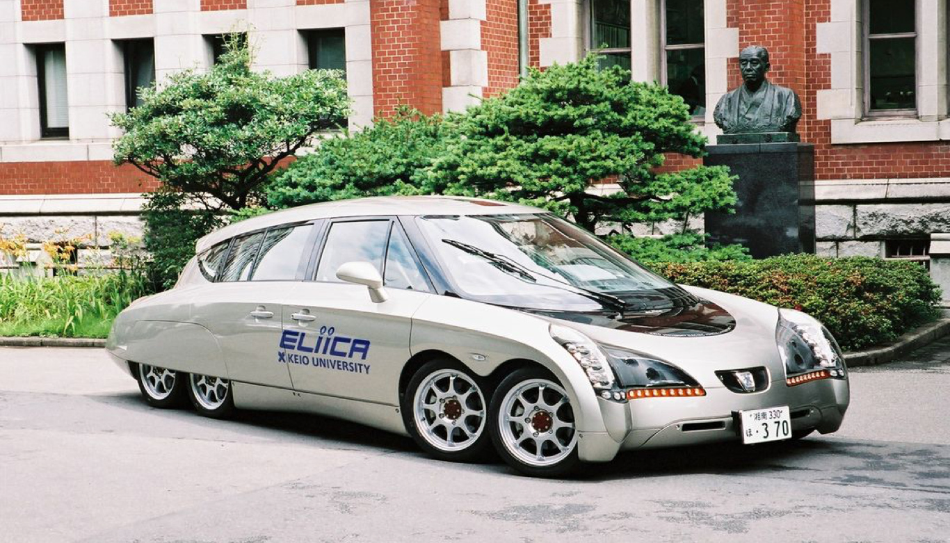 2004年に開発したEliica
