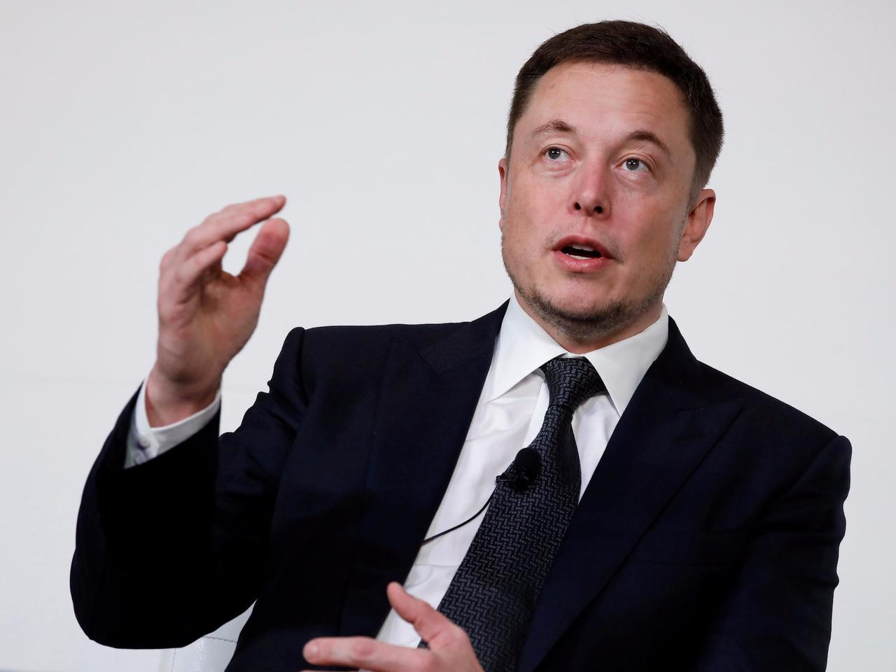 イーロン・マスク