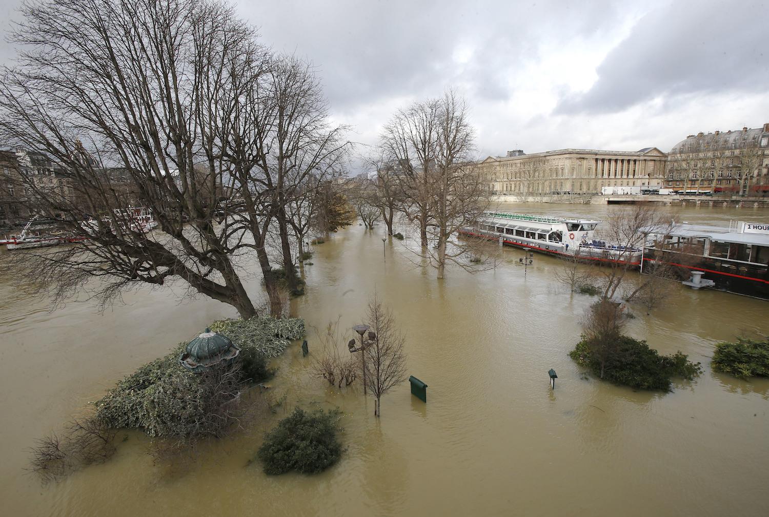 パリ水没 —— 過去の教訓は生かされてなかったのか | Business Insider 