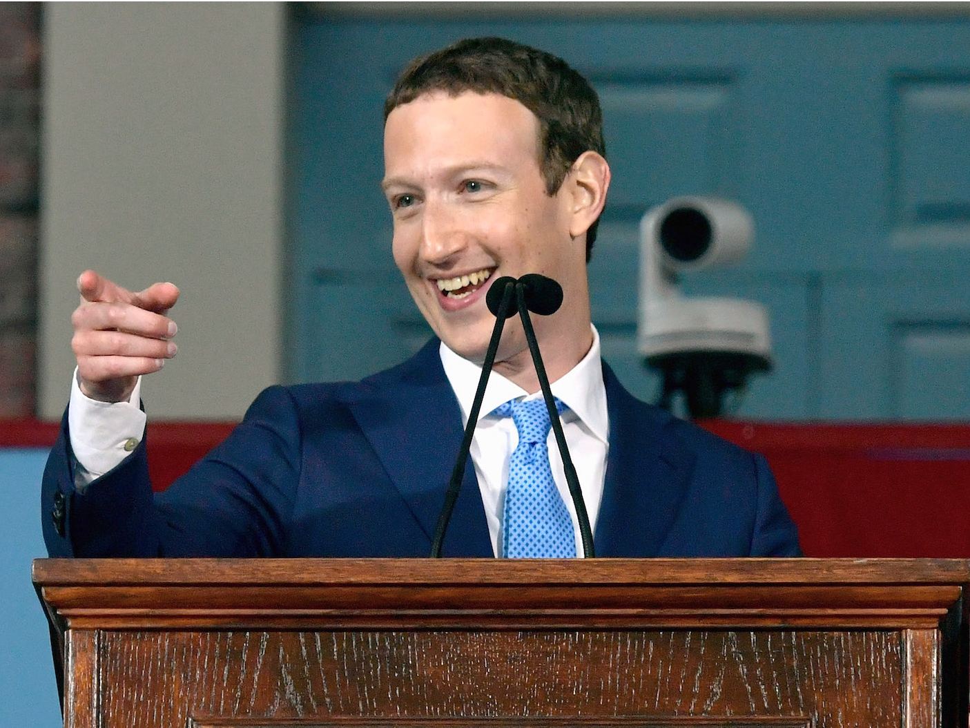 フェイスブックの共同創業者兼CEOマーク・ザッカーバーグは、創業から4年でビリオネアになった。