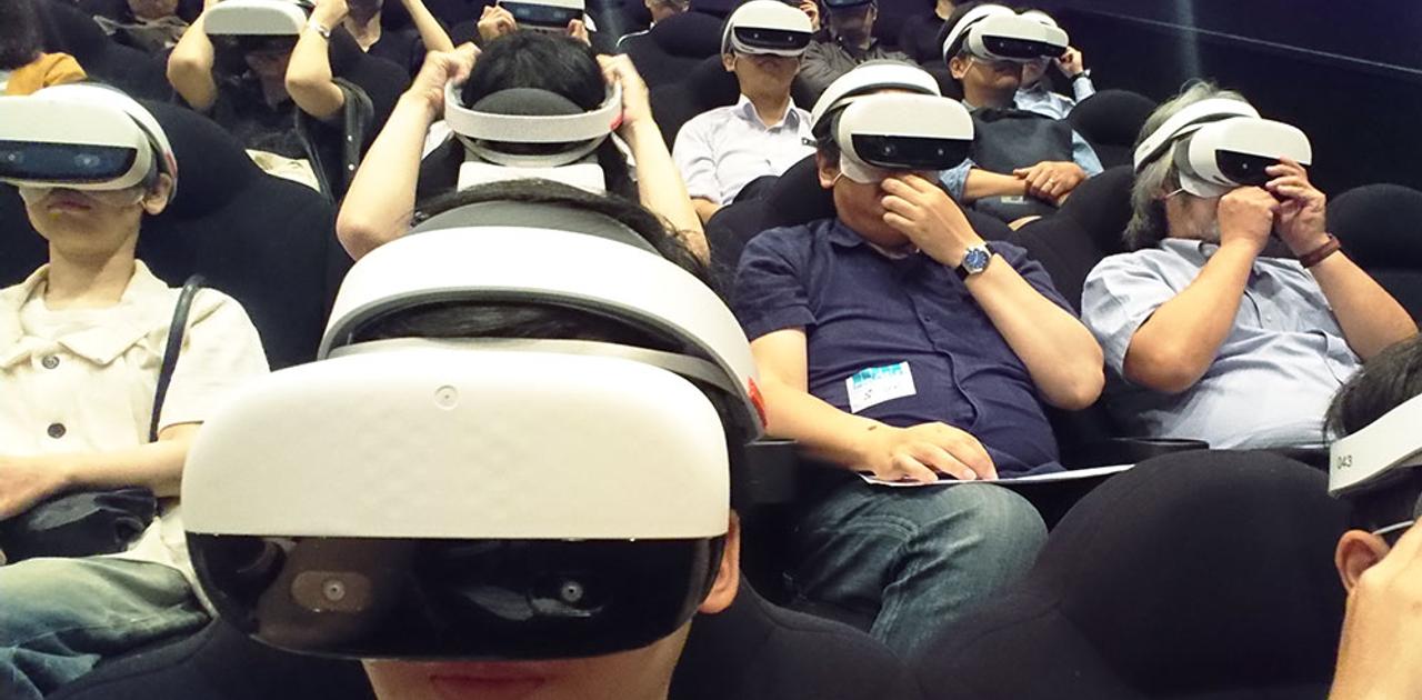 日本初「VR映画」、その迫力を体験してきた —— 上映は7月2日から、システムはVAIO社が担当 | Business Insider Japan