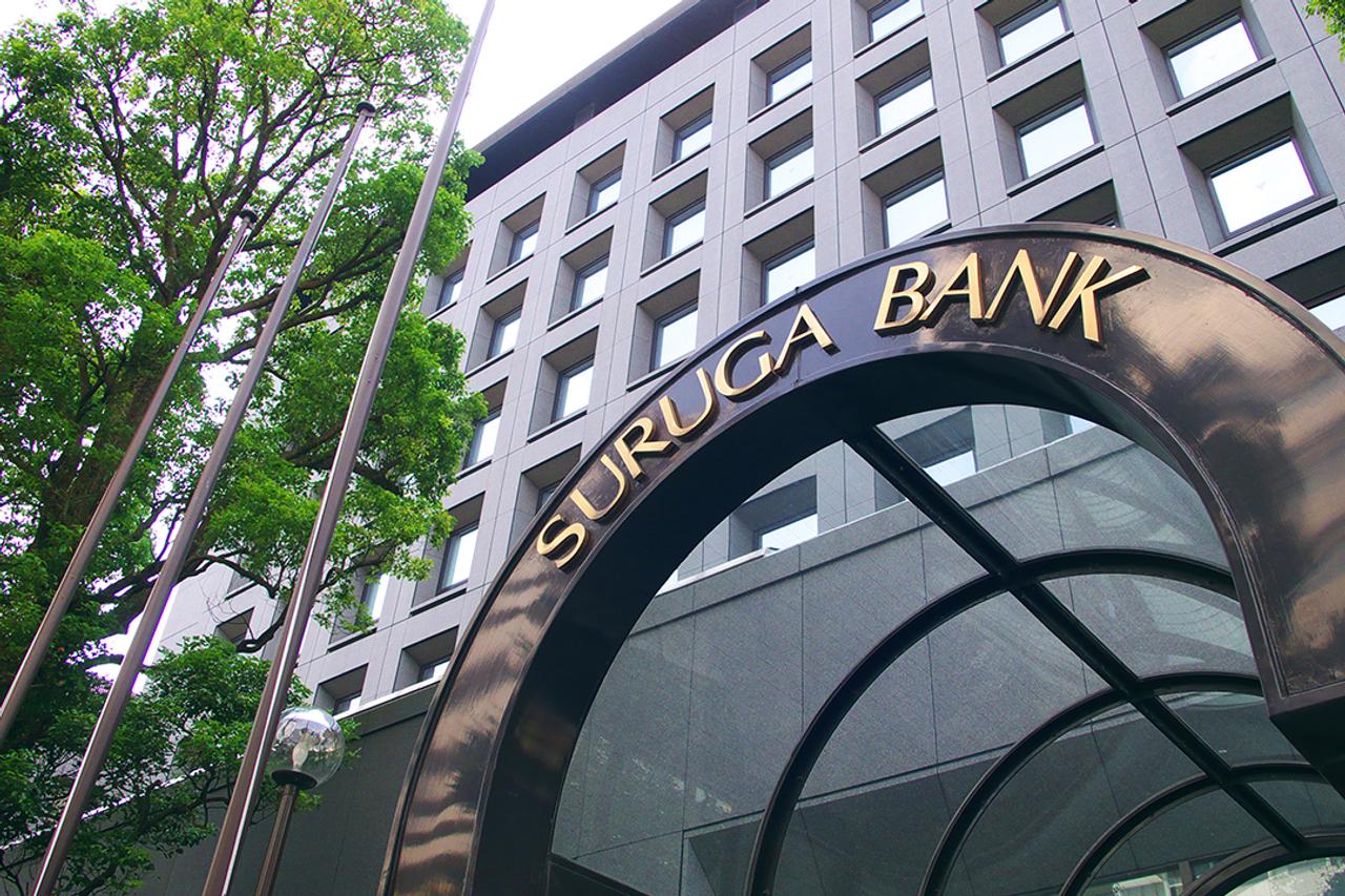 スルガ銀行