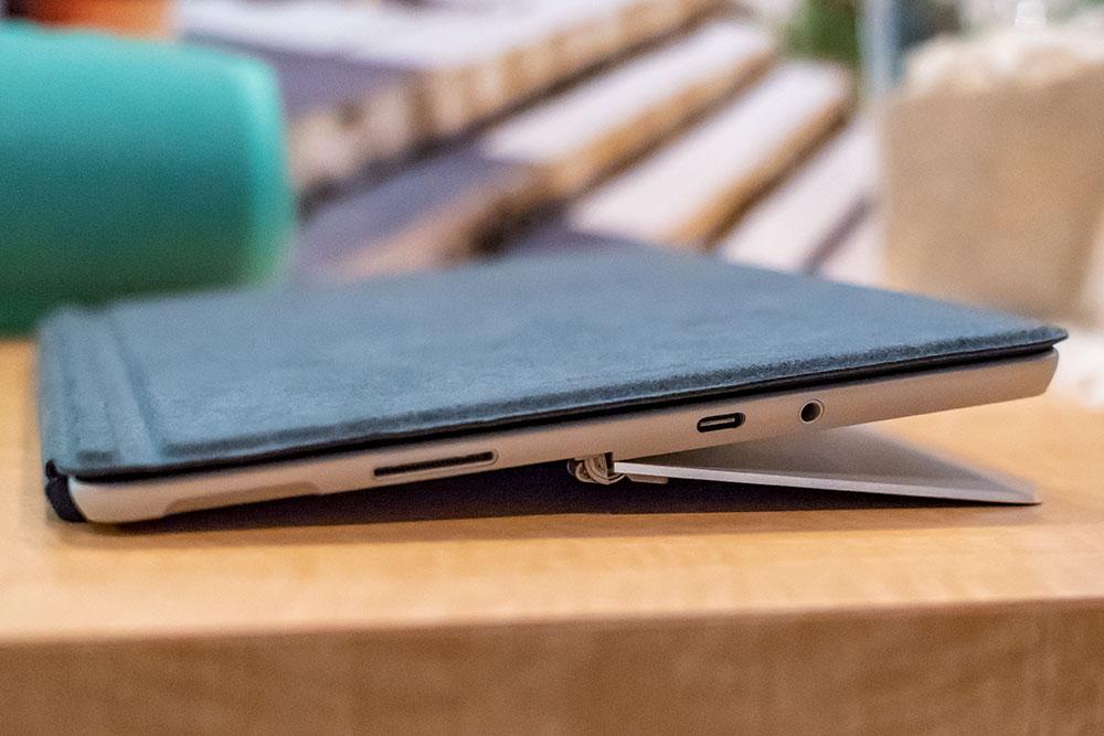 写真更新]国内版「Surface Go」発表、6万4800円〜 8月28日に発売
