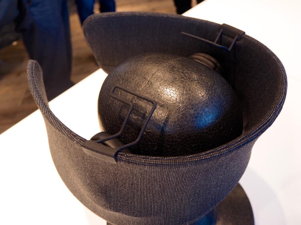 超集中ヘッドホン「WEAR SPACE」は“売れる”か？ パナソニック