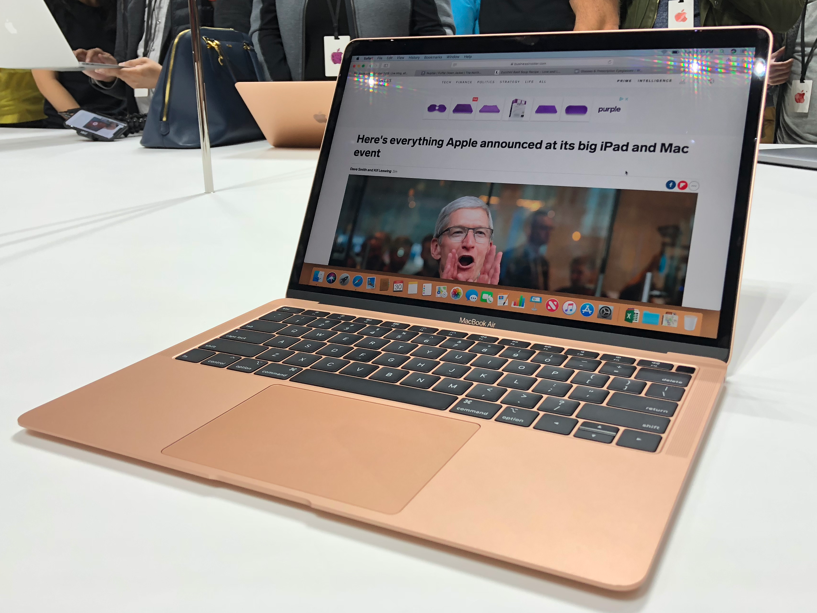 現地レビュー2】新型MacBook Air、アップルファンが待ち望んでいたモデル | Business Insider Japan