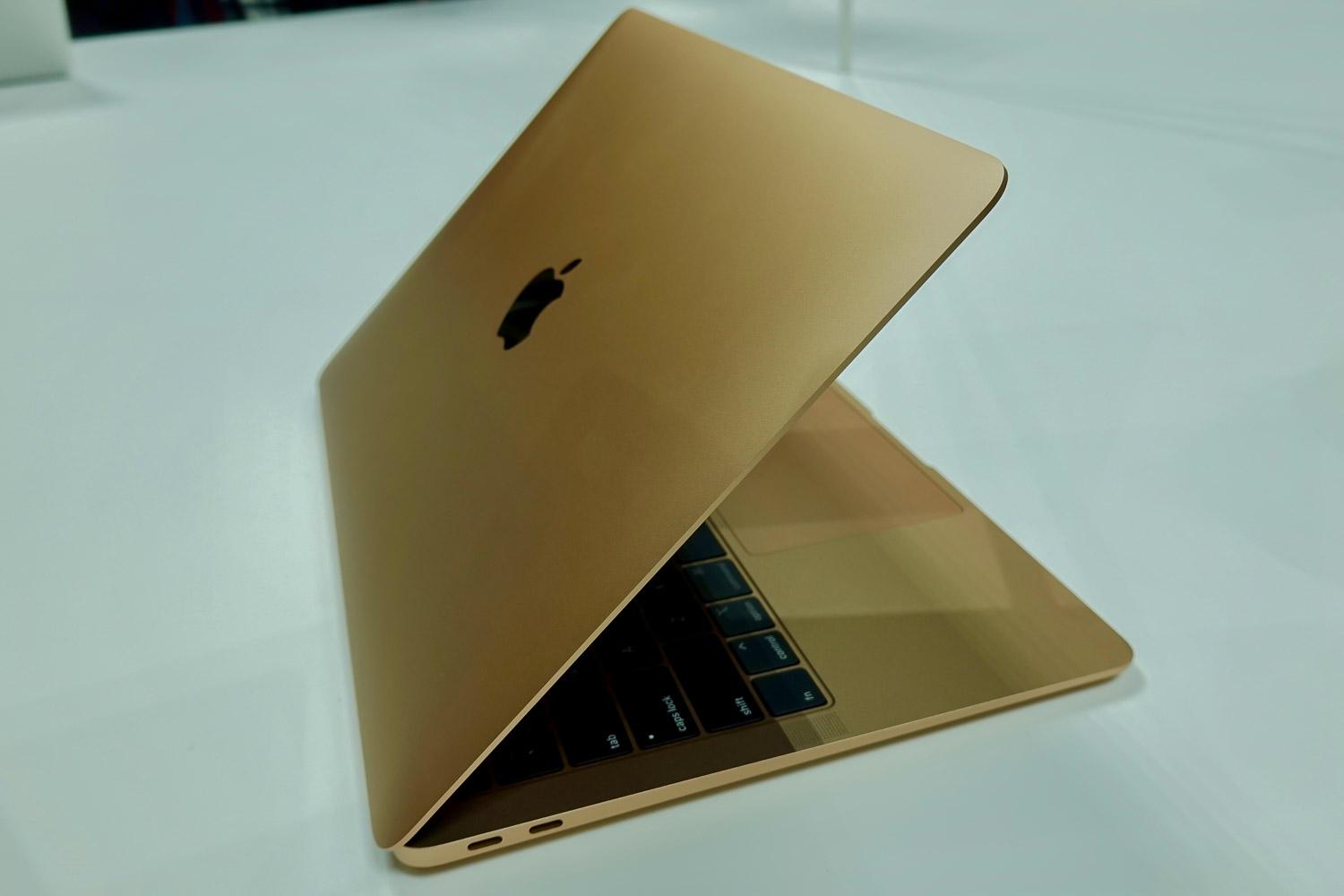 現地レビュー】「新MacBook Air」は再び“定番”に返り咲けるか