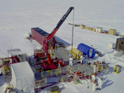 南極氷底湖科学調査団