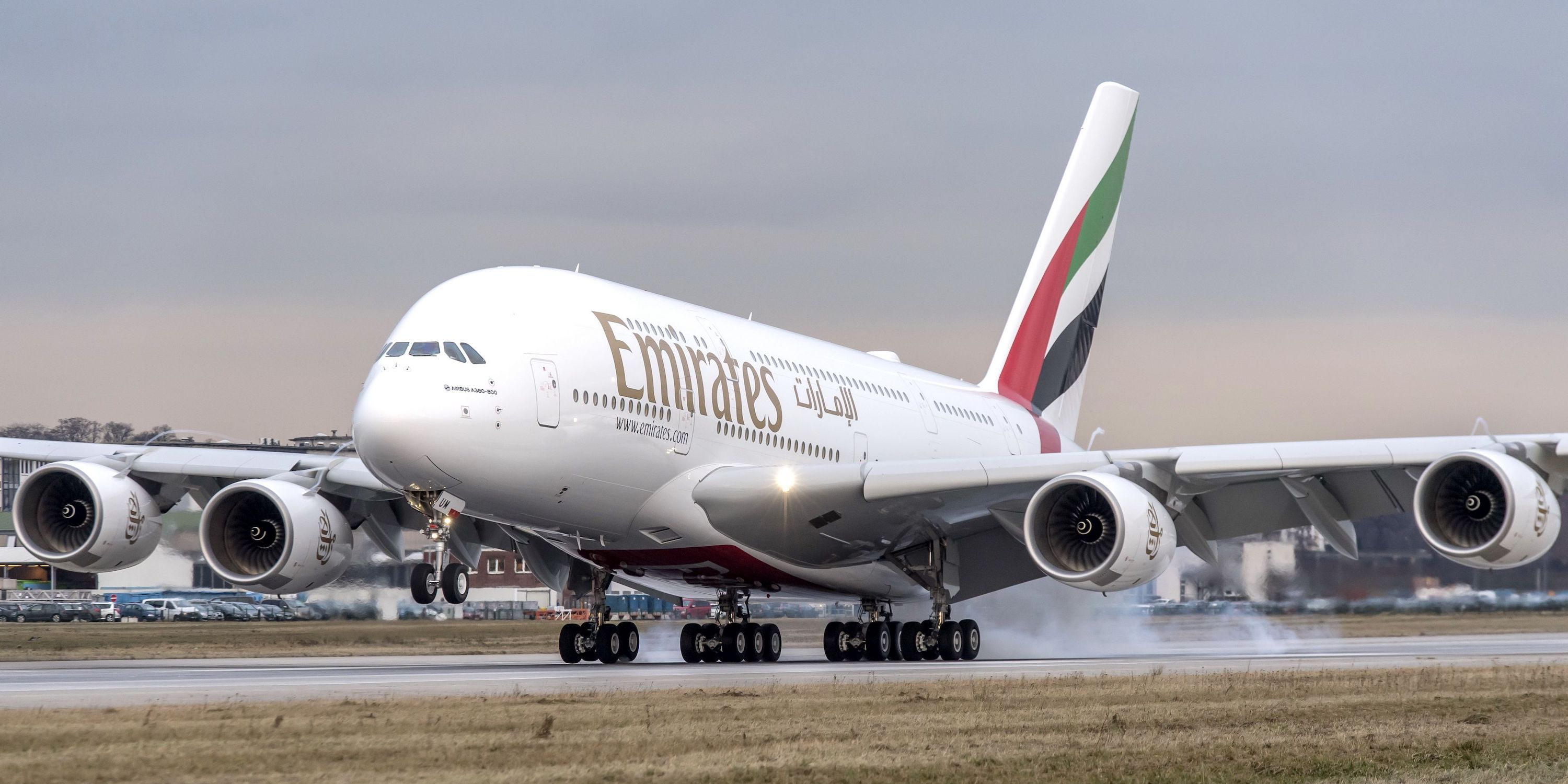 エアバス｢A380｣生産中止、革新的な機体はなぜ10年余で期待を裏切った