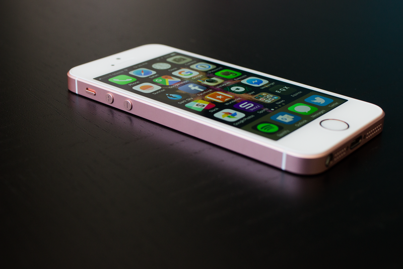 iPhone SEの販売中止はアップルの過ち | Business Insider Japan