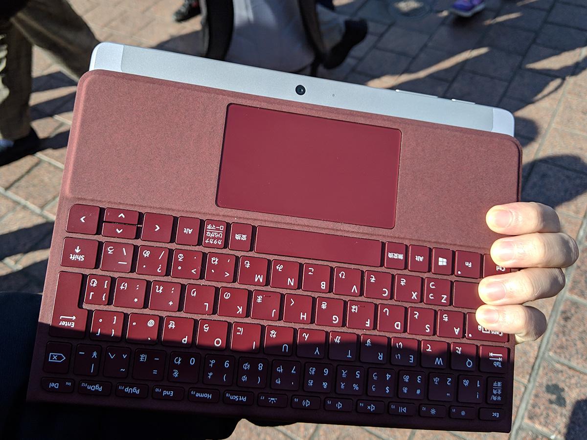 実機レビュー】モバイルPCの決定版・LTE対応｢Surface Go｣は本当に“買い