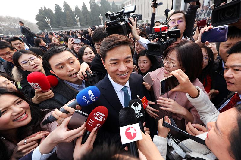 バイドゥ 李彦宏 CEO