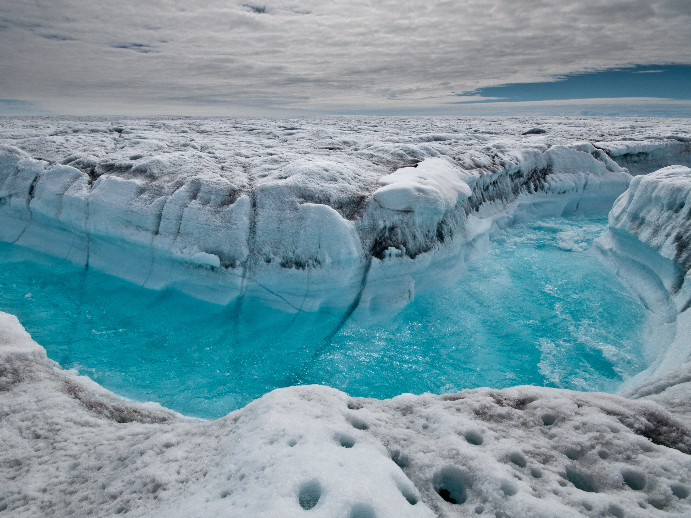 氷床と万年雪などで有名な世界最大の島グリーンランド 99年前のシロクマさんの硬貨 氷床と万年雪などで有名な世界最大の島グリーンランド 99年