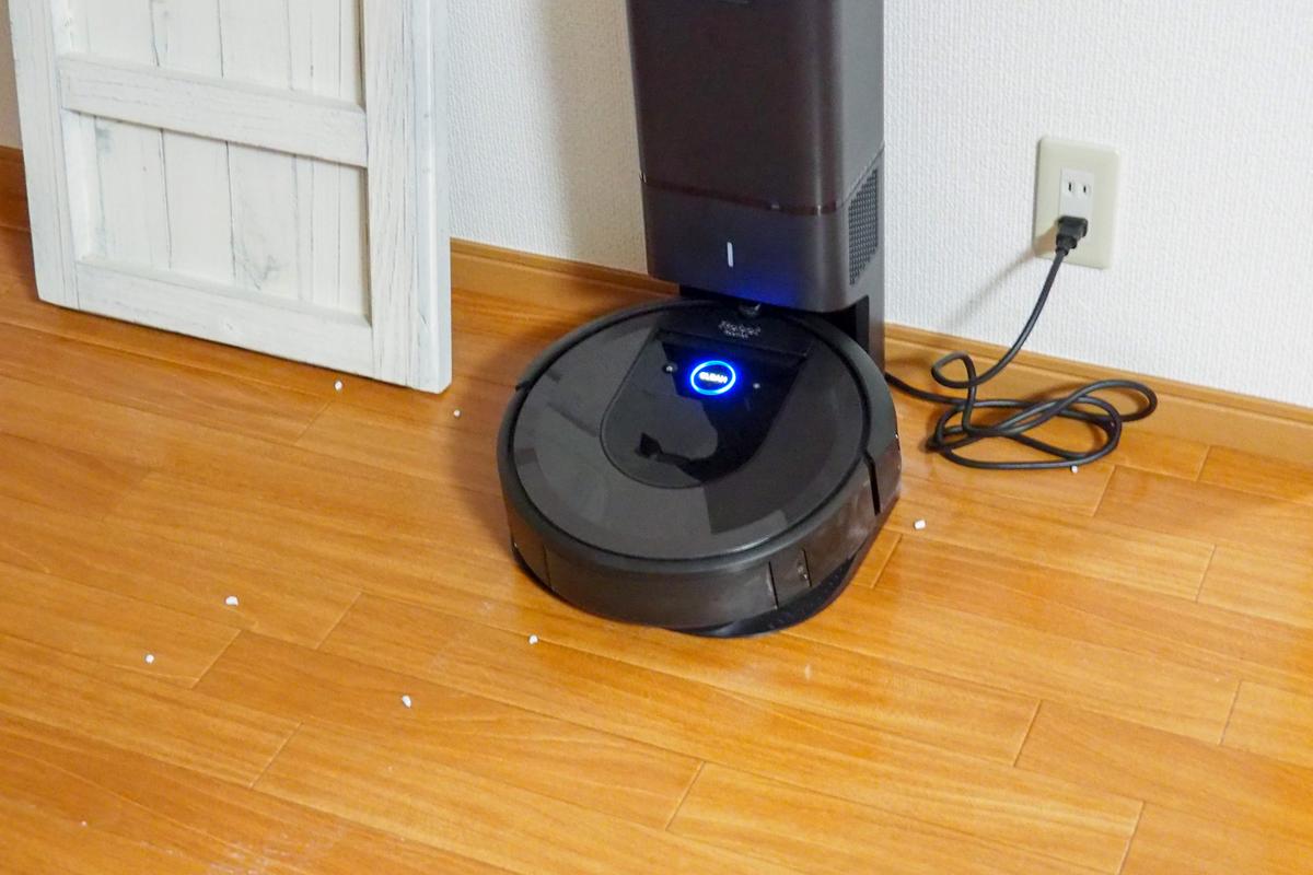 比較レビュー】「ルンバ i7」＆「ダイソン」10万円級ロボット掃除機は 