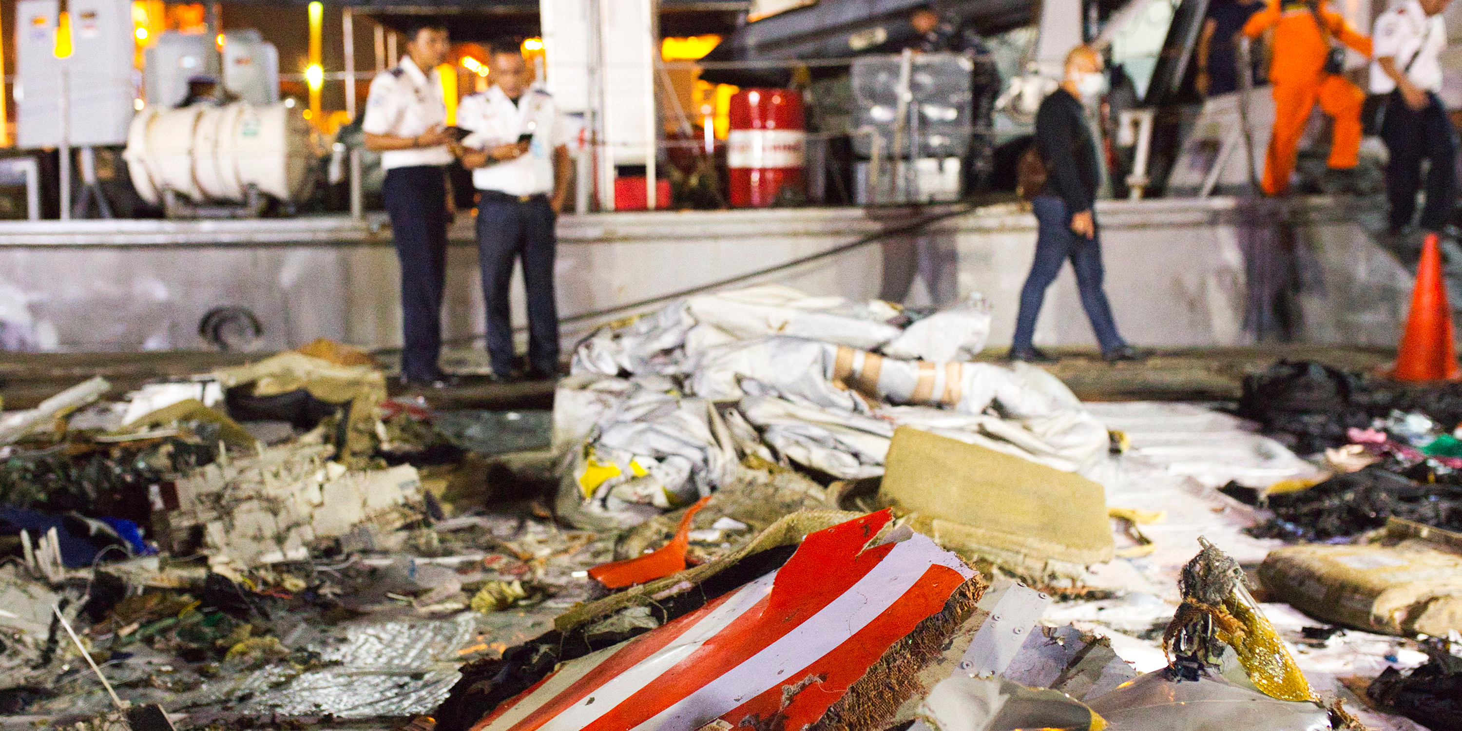ライオンエア610便の残骸。2018年10月29日、インドネシアのジャカルタにあるタンジュンプリオック港で。