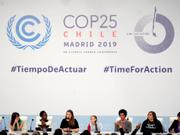 気候変動活動家のグレタ・トゥンベリさんが出席した、マドリードでのCOP25気候サミットの記者会見。
