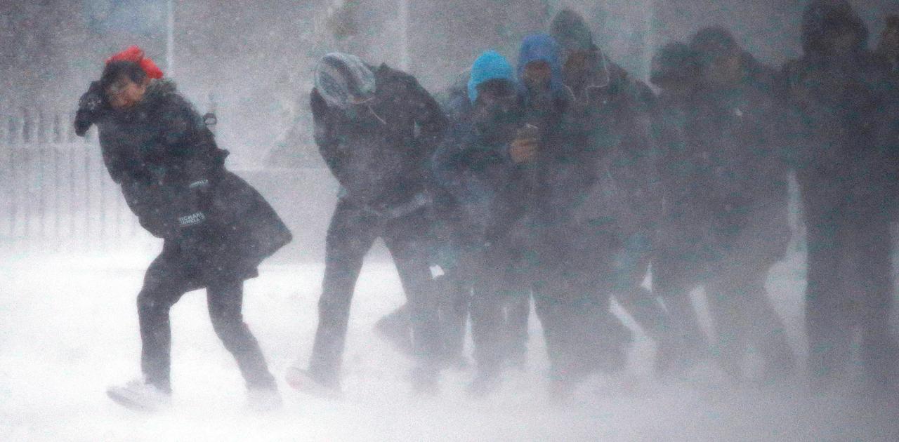 街を飲み込む不吉な白い雲 ニューヨーク スノー スコールに見舞われる Business Insider Japan 街を飲み込む不吉な白い雲 ニューヨーク スノー スコールに見舞われる Business Insider Japan