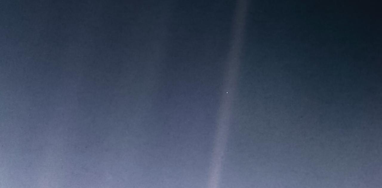 我々の故郷は淡く 青く 小さな点 歴史的写真撮影から30年 Nasaが画像を再処理 Business Insider Japan