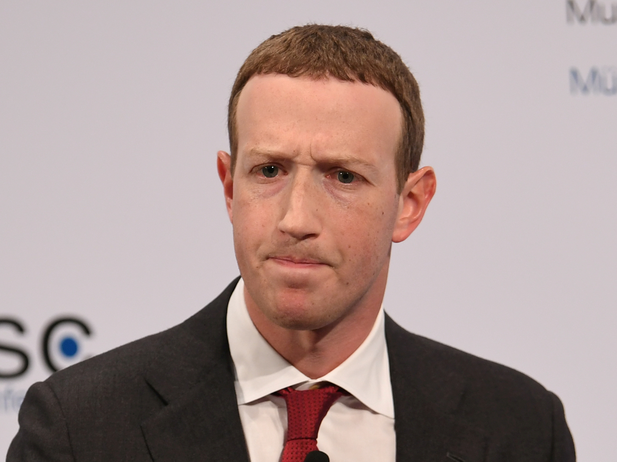 フェイスブックはコロナウイルス関連のデマ広告を規制