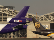 FedEx UPS 物流