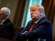 アメリカ政府はモバイル広告で市民を監視。
