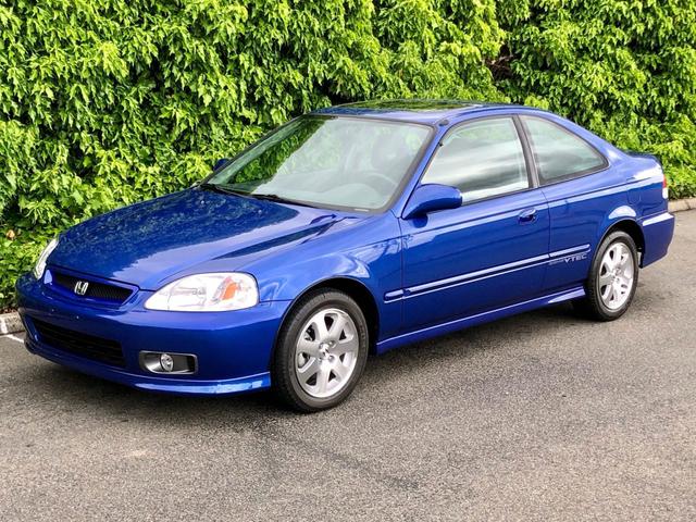 00年式ホンダ シビックが5万ドルで落札 その理由は 写真を見ればわかるはず Business Insider Japan 00年式ホンダ シビックが5万ドルで落札 その理由は 写真を見ればわかるはず Business Insider Japan