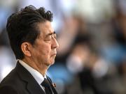 8月9日、長崎市平和祈念式典に出席した安倍首相。