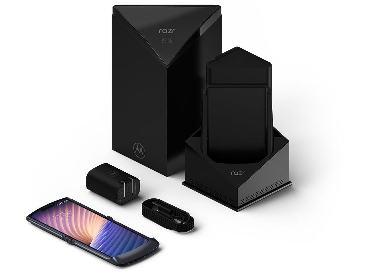 ついに日本上陸か。モトローラの折りたたみスマホ｢razr｣に5G対応の第2 