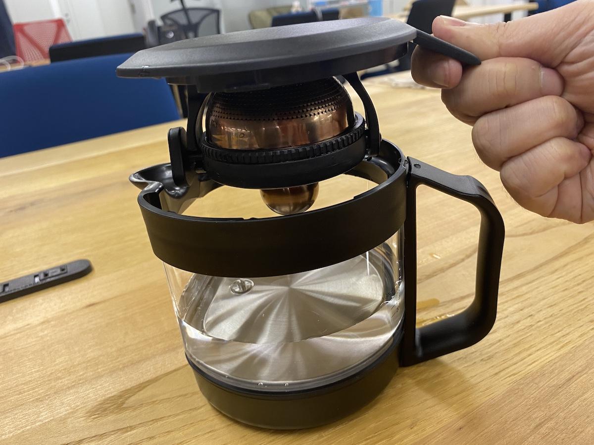 実機レビュー：自分好みのお茶を抽出するスマートティーポット「teplo