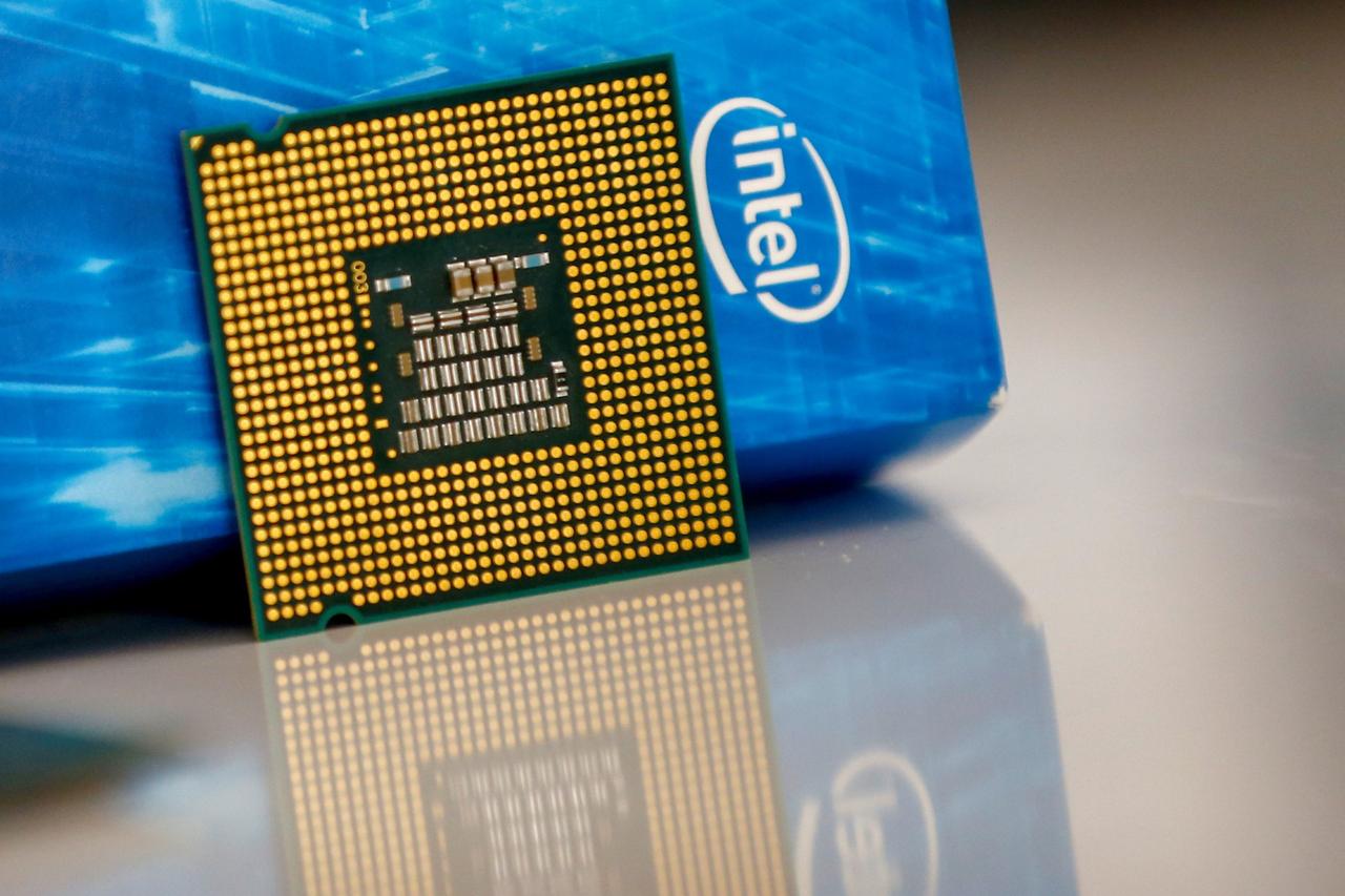 インテル Intel 半導体
