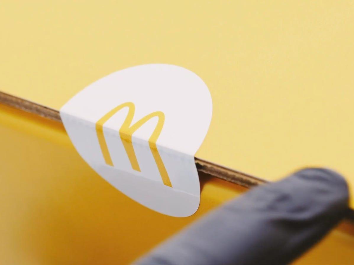 専用ページ　マクドナルド　ドライブスルー　看板 51aI6uCCnFL._AC_SY200_QL15_.jpg