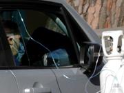 車の中で待っている間に酸素吸入を受ける患者。2020年11月9日、イタリア、ナポリのコトゥーニョ病院で。