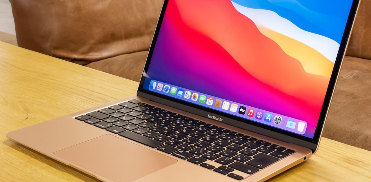M1版「MacBook Air」レビュー：モバイルできる4K動画編集もZoom会議も 