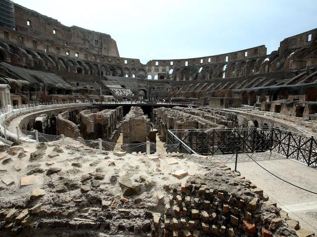 ローマのコロッセオ 地下部分を00年ぶりに公開 Business Insider Japan