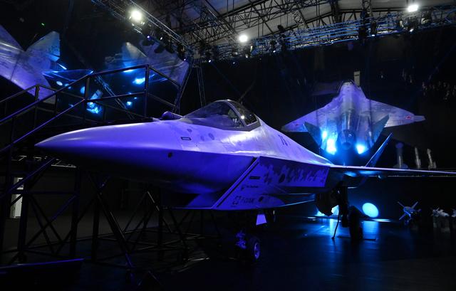 ロシアが第5世代の新型ステルス戦闘機を公開 輸出にも意欲 Business Insider Japan