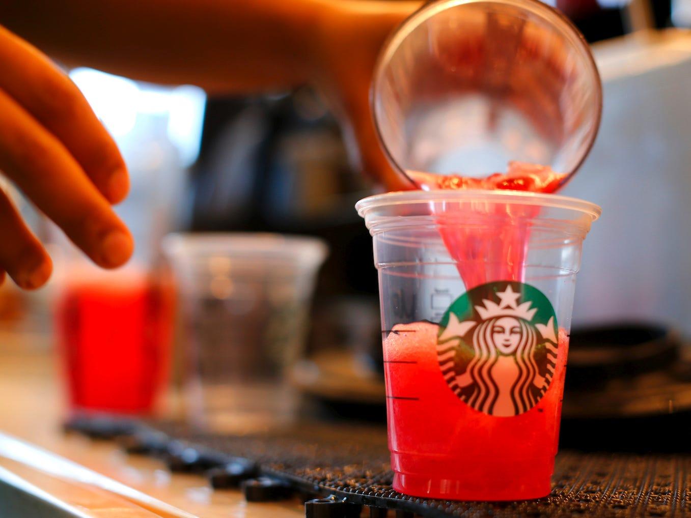 米スターバックス、売り上げの74%がコールドドリンク…記録的な好業績に