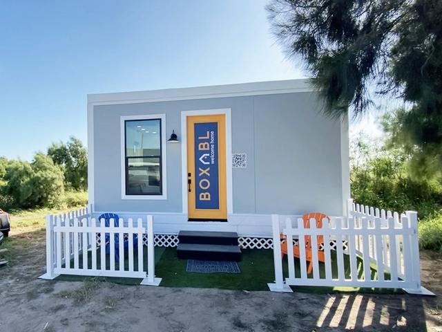 イーロン マスクも住んでいる 約5万ドルのプレハブ極小住宅 Casita をのぞいてみた Business Insider Japan