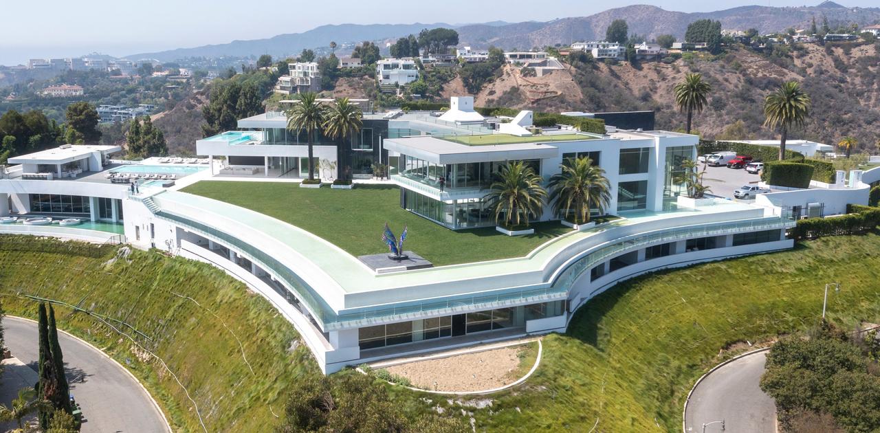 約250億円で売り出し中 ロサンゼルスの広さ9800平方メートルの巨大豪邸をのぞいてみた Business Insider Japan