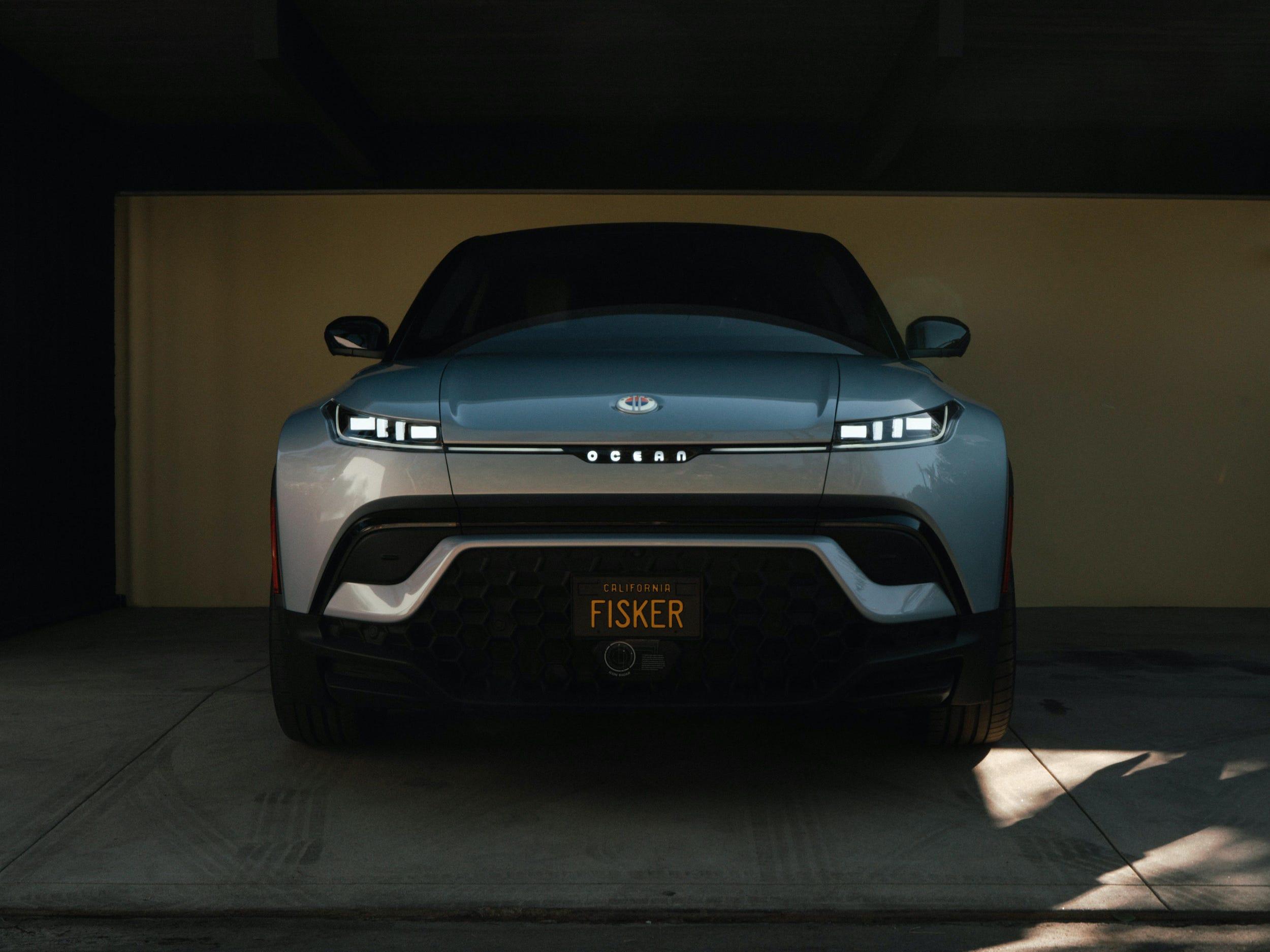 フィスカー、最初のSUV「オーシャン」の量産版を発表…ソーラールーフや
