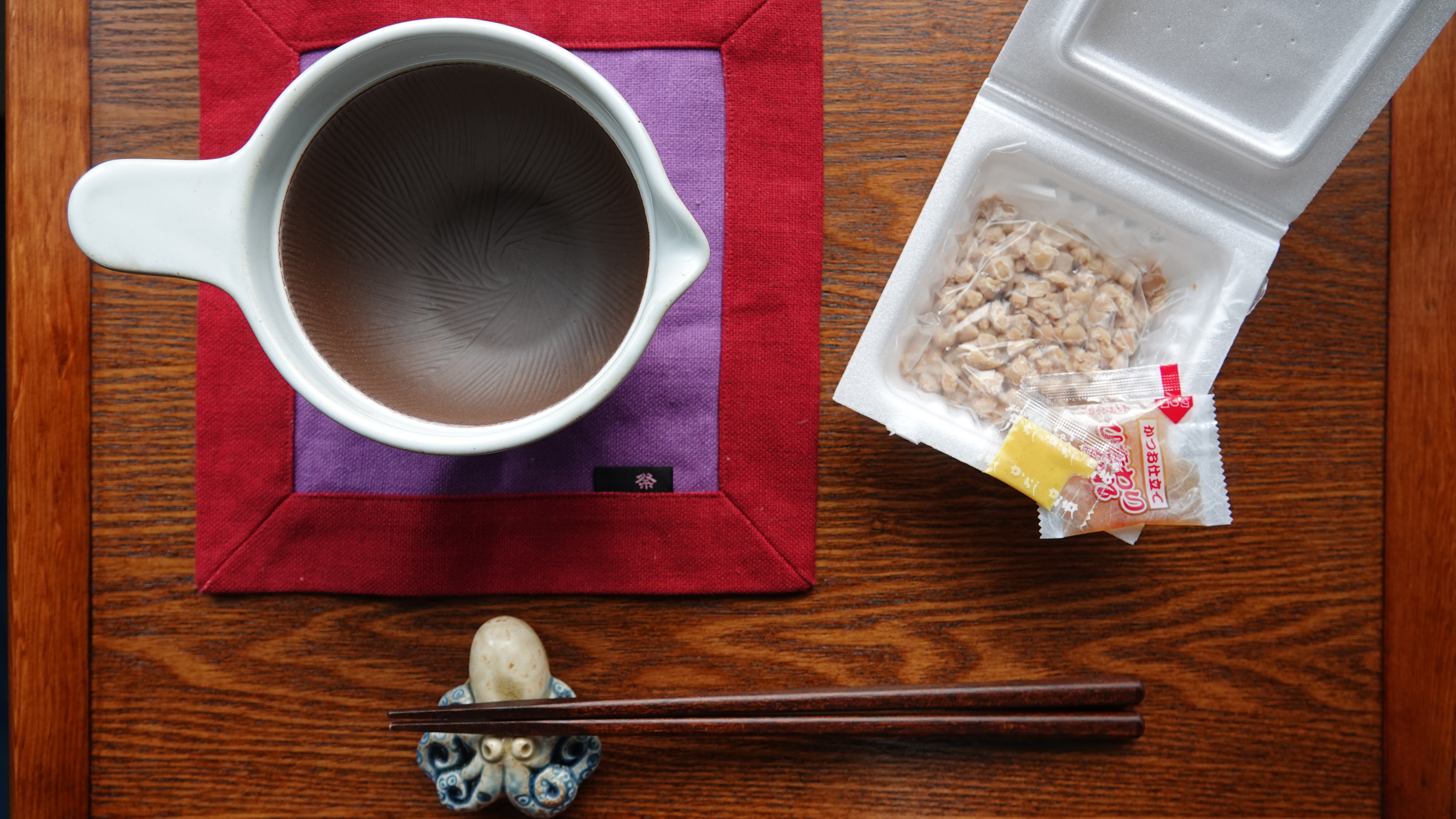 ふわふわ食感を堪能！ 納豆を毎日食べるなら、専用鉢を使うのが正解かも | Business Insider Japan
