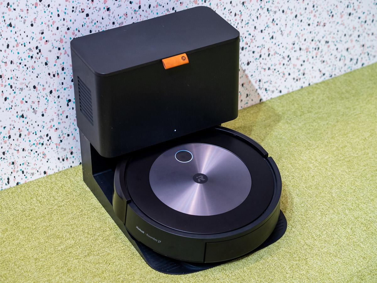 【ほぼ新品】iRobot Roomba j7+ロボット掃除機